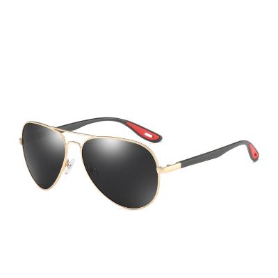 China Sports Sunglasses Vintage Gold Metal Frame Polarized Brand Name Pilot Women Men Wholesale Sunglasses for sale