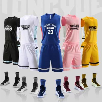 China Sets Customized Team Sport Wear Soccer Jersey Sublimation Printed Soccer Uniforms Sleeveless Training Sportswear For Men Kids for sale