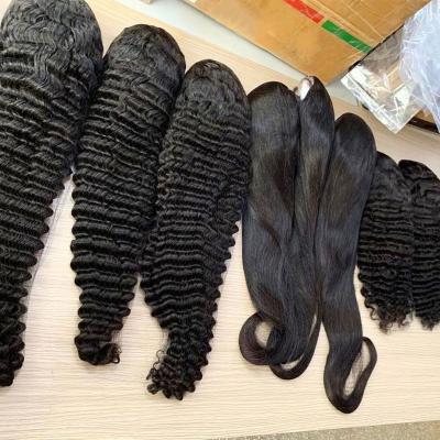 China Deep Curly Brazilian Natural Hairline Wigs Natural Virgin Human Hair Lace Front Wigs Virgin Raw Wave Indian Hair Indian Wig for sale