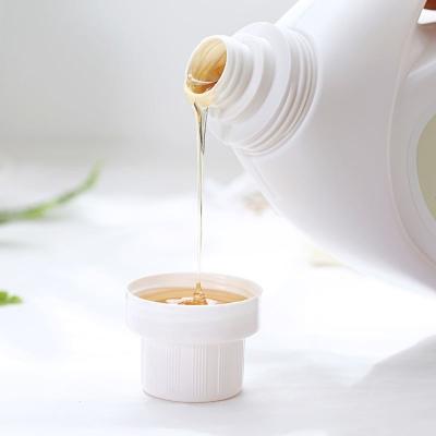 China Modified Liquid Cellulase Enzyme For Liquid Soap Making Clothes Whiter And Brighter for sale