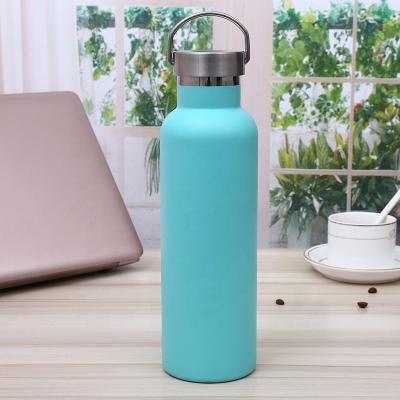 China Straight Shaped Stainless Steel 20 Ounce Sustainable Vacuum Water Bottle Vacuum Insulated Bottle With Custom Logo for sale