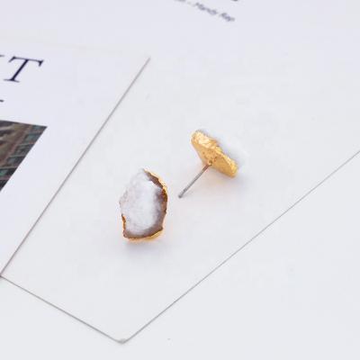 China Spring CLASSIC wholesale summer hot sale earring charm white natural stone shiny stud earrings jewelry for sale