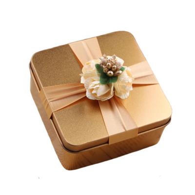 China Hintcan 2022 New European Tinplate Material Creative Personality Candy Gift Box Suitable For Wedding Party Decoration for sale