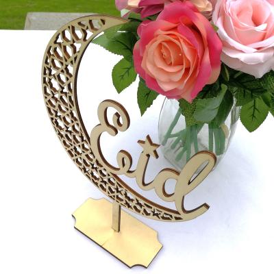 China Metal Customized Ramadan Eid Desktop Decoration Wooden Craft For Muslim Home Decor Diy Home Moon Shape Wholesale for sale