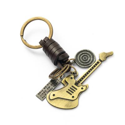 China Retro Clearance Popular Modern Metal Adjustable Leather Alloy Small Pendant Key Chain for sale