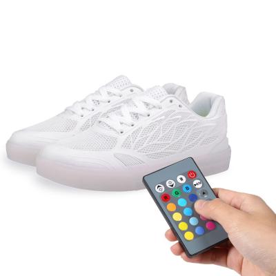 Cina L'arcobaleno accende le scarpe di ballo, controllo del App accende le scarpe da tennis per gli adulti in vendita