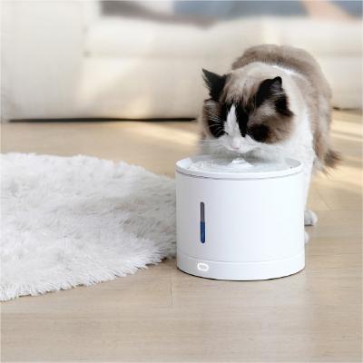 China Automatic Water Fountains Energy Saving Cats Pet Water Fountain Filter Cat Drinking Fountain for sale