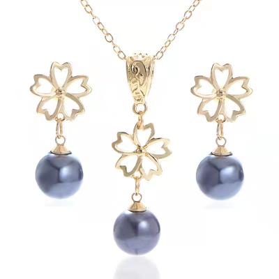 China 2021 Classic Vintage Flower Pearl Necklace and Earring Sets Pearl Clavicle Necklace Stud Dangle Earring for sale