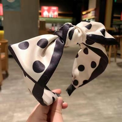 China Wholesale Custom Beautiful 2021 Fashion Women Hair Accessories Head Band Women Flower Round Heart Dots Fabric Bowknot Headband for sale