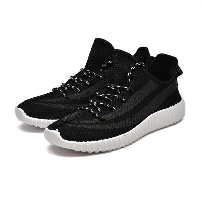 China Zapatillas Black Fashion Trend 2022 Brand New Breathable Men's Casual Running Shoes for sale