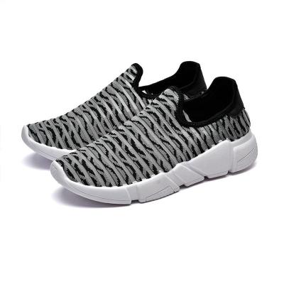 China Fashion Trend Logo Slip On Casual Eva Men Fitness Cheap Custom Walking Shoes for sale