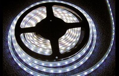 China 60leds/m super bright SMD2835 led lighting strips 6600lm 6000k - 6500K Cold White for sale