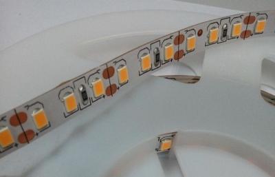 Κίνα λουρίδα των οδηγήσεων 2800K 120LEDS SMD 2835 υψηλή παραγωγή 20lm - 22lm διαθέσιμο IP20 IP65 IP67 προς πώληση