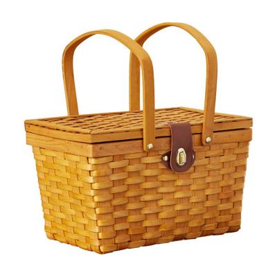 China Folding Chip Wooden Picnic Basket Natural Handwoven Weave Picnic Basket With Handle And Lid for sale