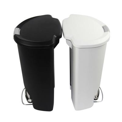 China 15L Foot Pedal Pad Bin Color Garbage Bin Sustainable Waste Can Shape Metal Storage Bucket 26*36*20CM Semi-Round All-Season 7-10days for sale