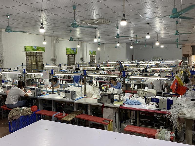 Verified China supplier - Guangzhou Chenman Clothing Co., Ltd.