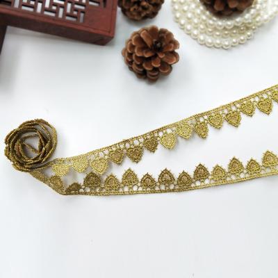 China Viable Golden Trimming For India Saree Decoration , Lace Up Trim For National Costume for sale