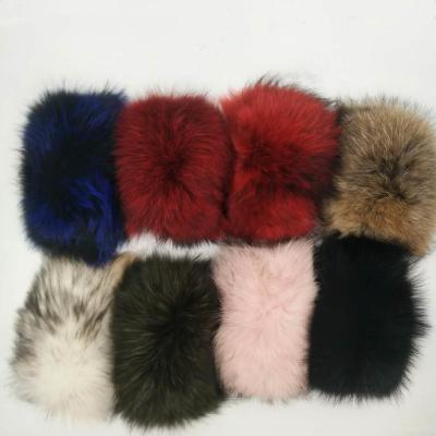 China Piece Customized Color Size Raccoon Fur Eco-friendly Women Shoes Decoration Fur For Slides Slippers for sale