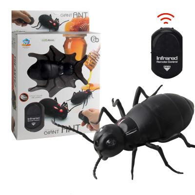 China Infrared Remote Control Simulation Induction Ride Animals Insect Ant Toys 9917 for sale