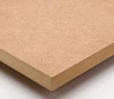 China Modern and good quality low price melamine fiberboard melamine MDF white sheet 1-30mm for sale