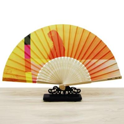 China Op maat bedrukt logo opvouwbare bamboe handfan rib bruiloft houten handheld wit Te koop