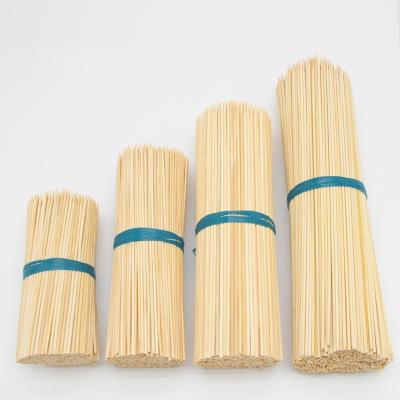 China 15-50cm Disposable BBQ Skewers A AB Grade Round Bamboo Sticks for sale