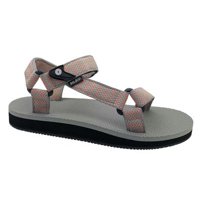 China Fashion Trend Made In China New Designs Summer Unique Soft Outdoor Casual Custom Women's Flat Sandals for sale