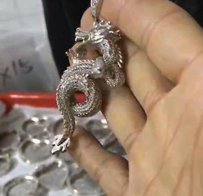 China Hiphop Elu Jewelry RTS New Arrival Copper Alloy Micro Inlaid Bling Zircon Iced Out Silver Dragon Necklace For Men Jewelry for sale