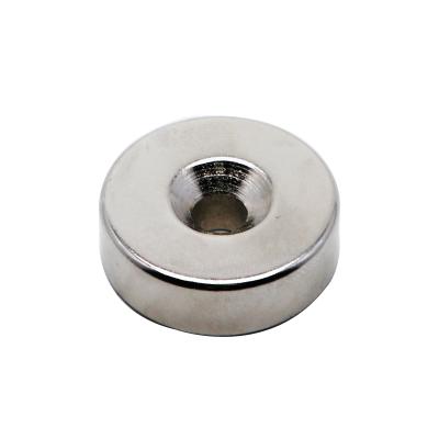 China Industrial Permanent Magnet Disc N52 Neodymium Countersunk Magnetic With Hole for sale