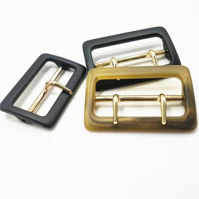 China Black Rectangle Metal Coat Nickel Free Brown With Pin Resin Belt Buckles for sale