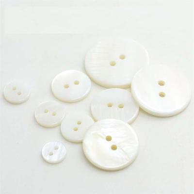 China Dry Cleaning Round Pearl MOP River White Shell Button for sale