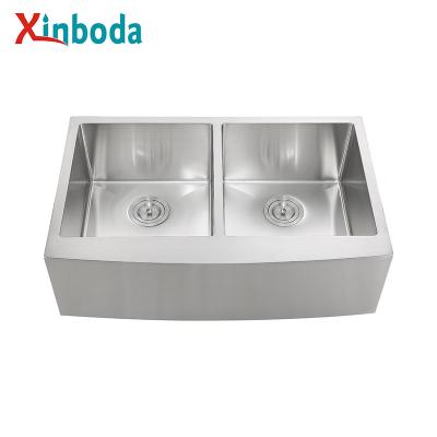 China Without Faucet Sale Custom Handmade 304 Stainless Steel Apron Farmhouse Kitchen Sink American Style Hot Standard Size Double Bowl for sale