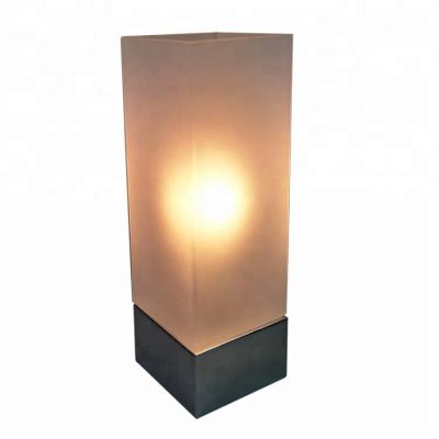 China Cheap Price Desktop Lighting 60W Modern Glass Table Lamp With CE for sale