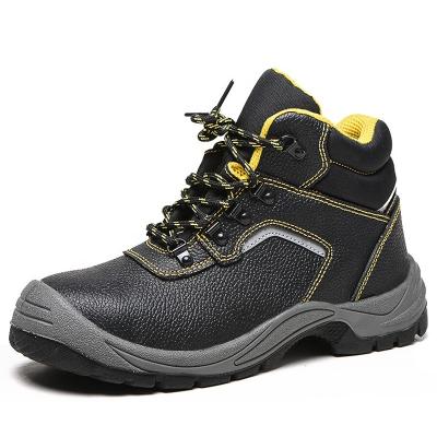 Cina Customized Outdoor Waterproof Industrial Leather Work Mexican Hiking Shoes With Steel Toe Safety Boots Men Work Construction in vendita