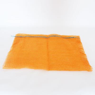 Cina Agriculture Fruit And Vegetable Potato Packing PP Mesh Bags For Potatoes in vendita