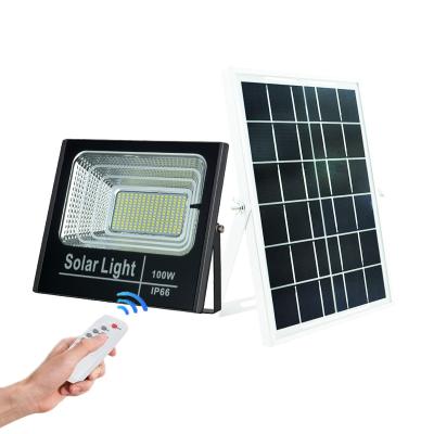 China Outdoor Lamp Ip67 Remote Waterproof 25w 60W 100w 200w 300w 500w Garden Solar Power Led Solar Flood Light for sale