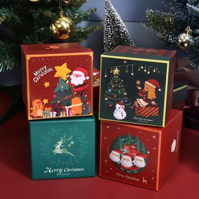 China New Design Handmade Green OEM Wholesale Christmas Gift Box Red Christmas Eve Apple Candy Gift Box for sale