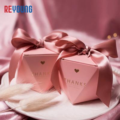 China Recyclable Custom Edible Collapsible Boxes Favor Gift Cardboard Wedding Candy Packaging Box for sale