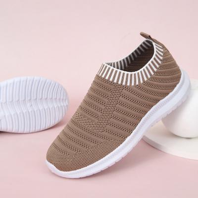 China Factory Cheap Ladies Cushioning Sports Spring Summer Flats Women Comfortable Female Walking Shoes Soft Casual Running Shoes Women Sneakers for sale