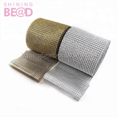 China Plastic Bags Mesh With Rhinestone 24 Rows Plastic Trimming Envelope for sale