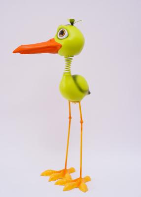 China ODM Iron Metal Garden Ornaments Handmade Metal Big Green Bird for sale