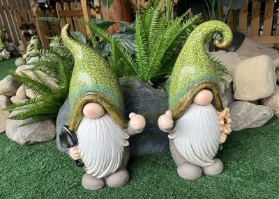 China Custom Gnome Magnesium Oxide Garden Statue Rustproof With Green Dots Hat for sale