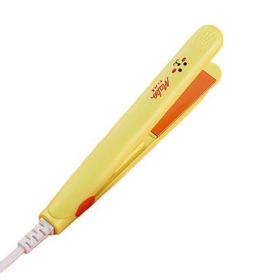 China Mini Hair Straightener Flat Iron Commercial Cheap Price Hair Products Straightening Small Size Private Label for sale