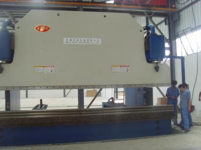 China 600 Ton 6 M Hydraulic Press Brake Machine For Light Pole 45 Kw for sale