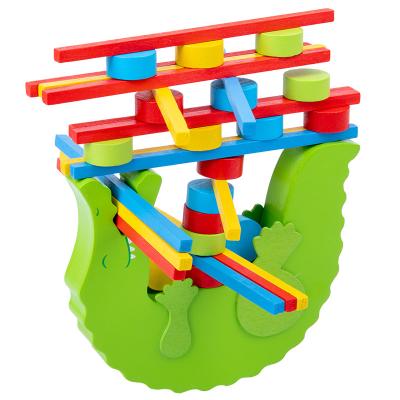 China Educational Wooden Stacking Blocks Balancing Games Crocodile Toys Balance Wooden Blocks For Children for sale