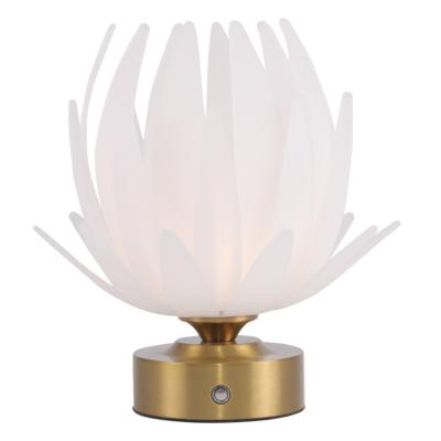 China Portable Creative Nordic Modern Decorative Lotus Shape Bedroom Night Light Indoor Bedroom Bedsides Led Table Lamp for sale