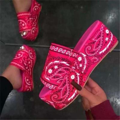 China Fashion Trend Wedge Heels Sandals Paisley Platform Sandals For Women Ladies Summer Fashion Wear Slippers Wholesale for sale