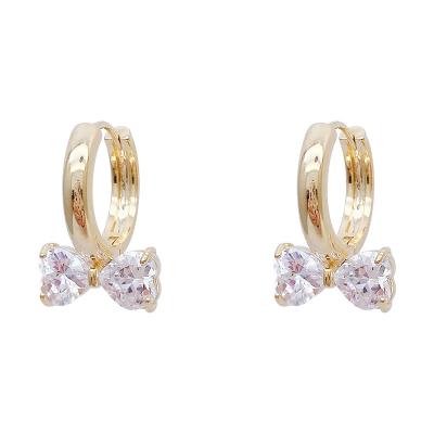 China 2022 FASHIONABLE Design Special Widely Used Lightweight Luxury Women's Sexy Earrings Ear Clip for sale