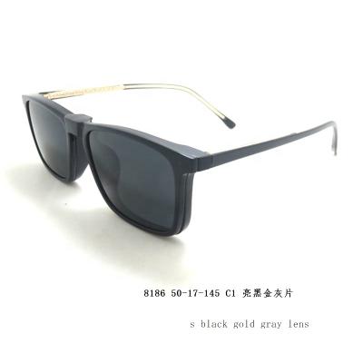 China Glasses Fashion Sunglasses SunglassesTRPlate Foot Set Polarized Clip Glass Frame 8186 for sale