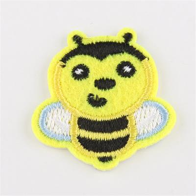 China no minimum order 3D wholesale apparel embroidered patches for private label for sale